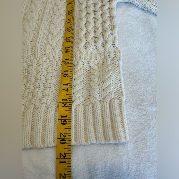 Dex Women’s Ivory Cable Knit Sweater Size XS - Picture 5 of 6